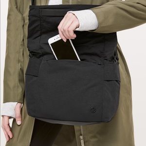 BRAND NEW Lululemon On My Level Crossbody Bag